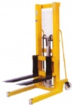 2000kg Hand Stacker